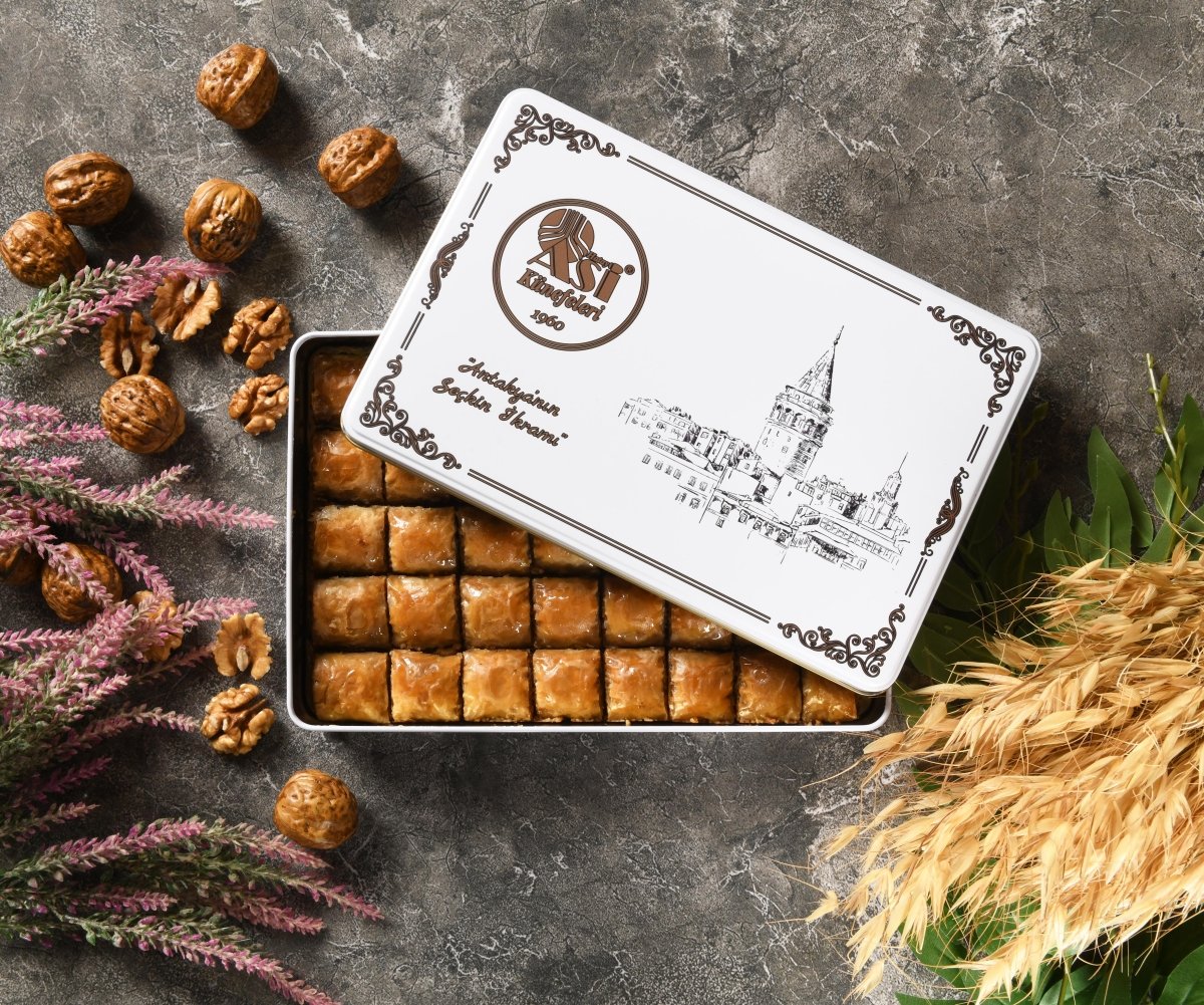 Asi | Special Mini Baklava with Walnut in Gift Metal Box - Aladdin Business