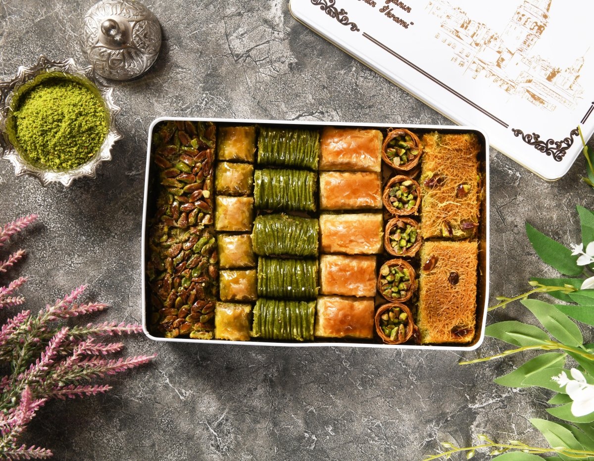 Asi | Assorted Baklava and Kadayif in Gift Metal Box - Aladdin Business
