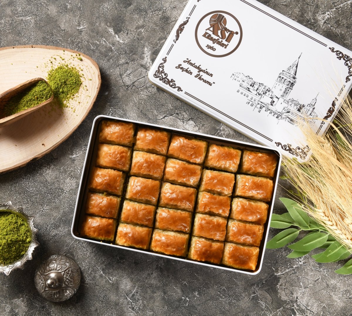 Asi | Pistachio Baklava in Gift Metal Box - Aladdin Business
