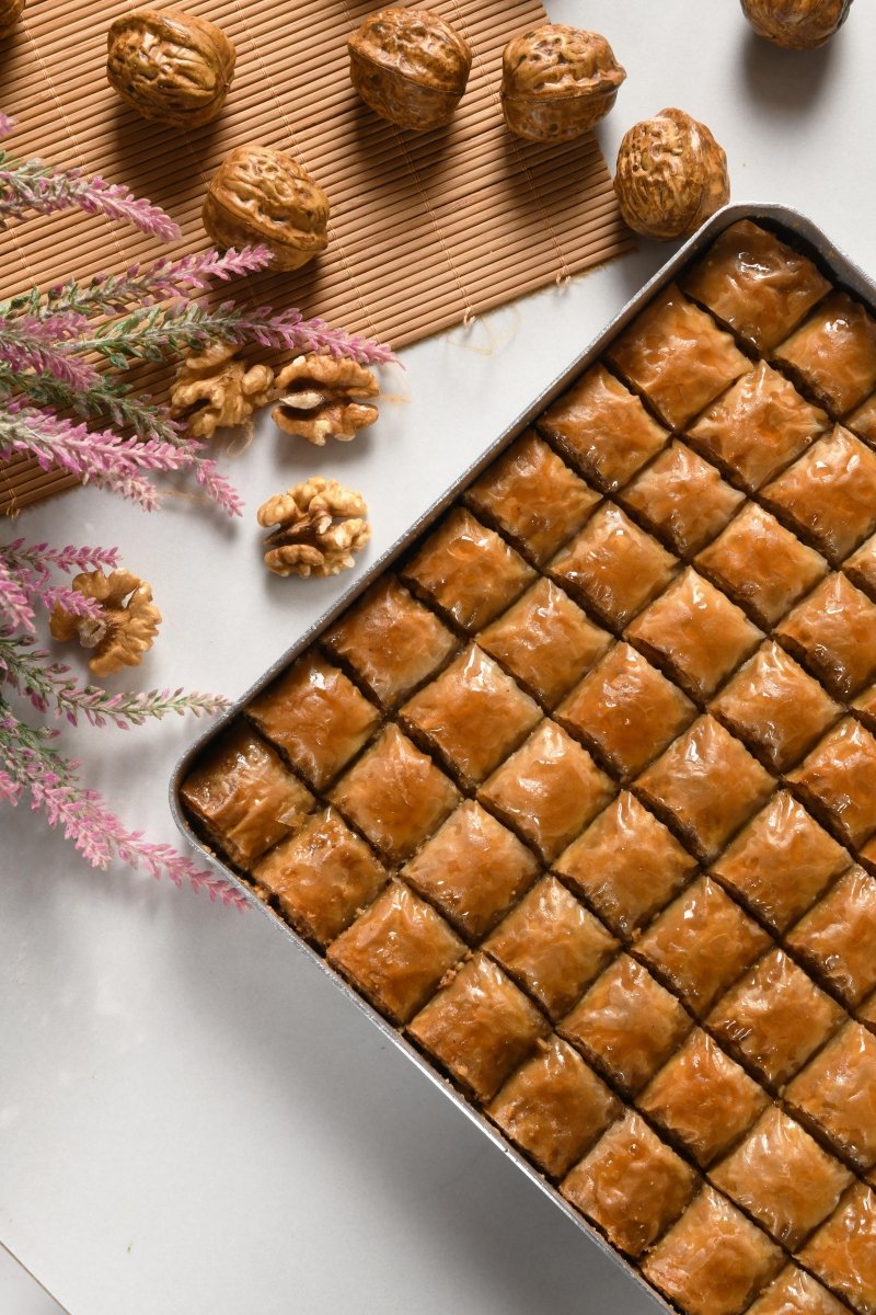 Asi | Special Mini Baklava with Walnut Tray - Aladdin Business