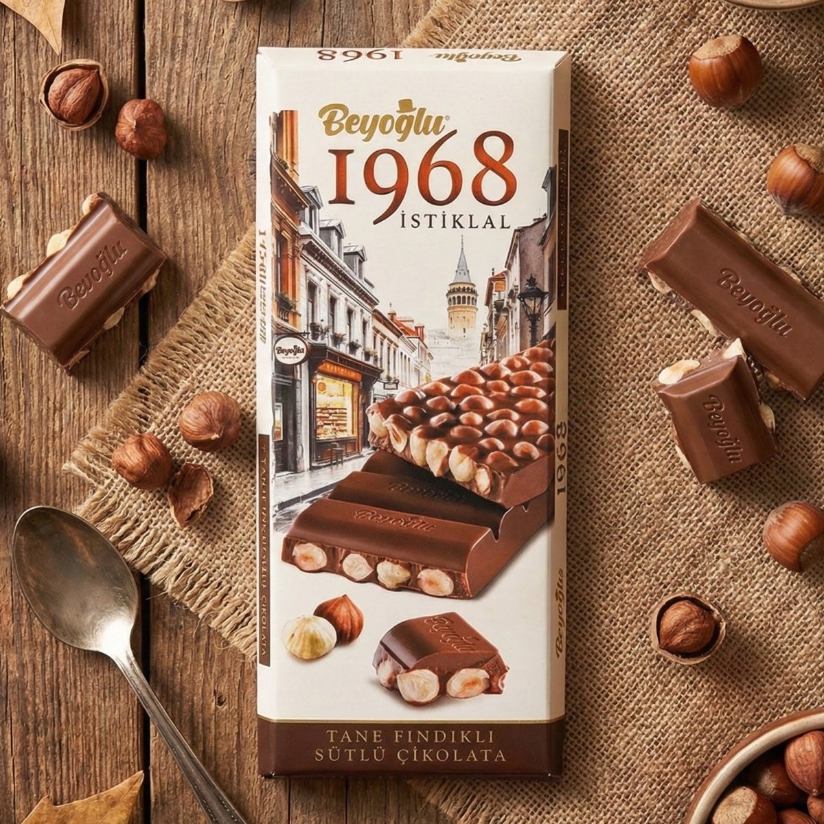 شوكولاتة استقلال كلاسيك بالبندق المحمص الكامل 1968 - 36 قطعة × 170 جرام