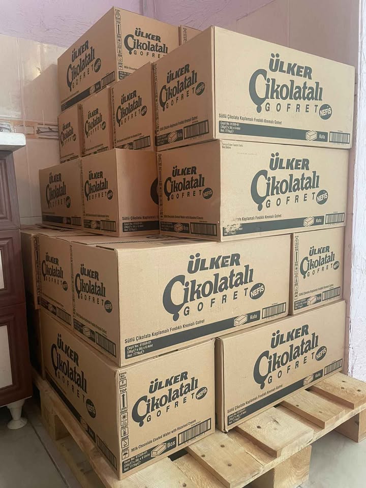 Chocolate Covered Wafers 36g - 1 Pallet, 40 Boxes